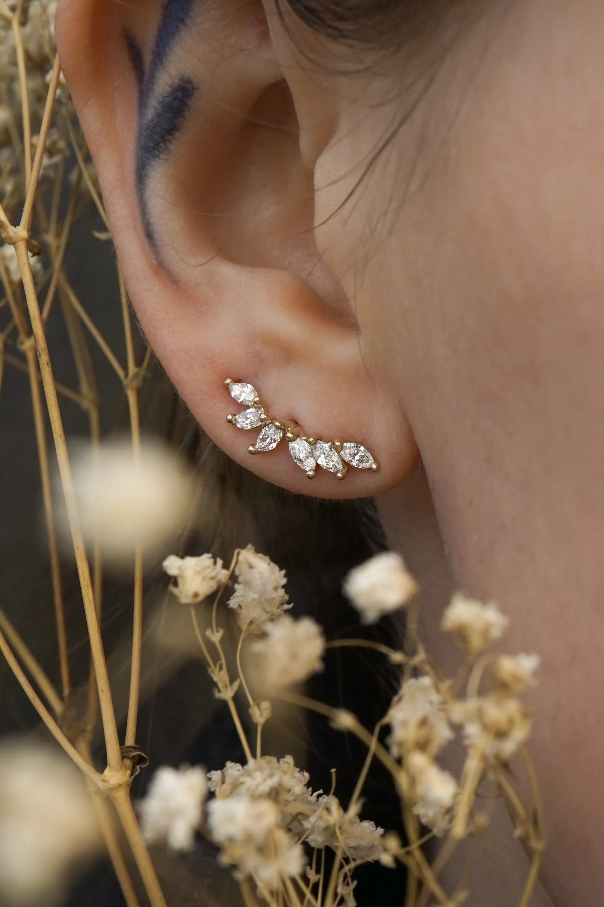 Diamond Lyrie Earring