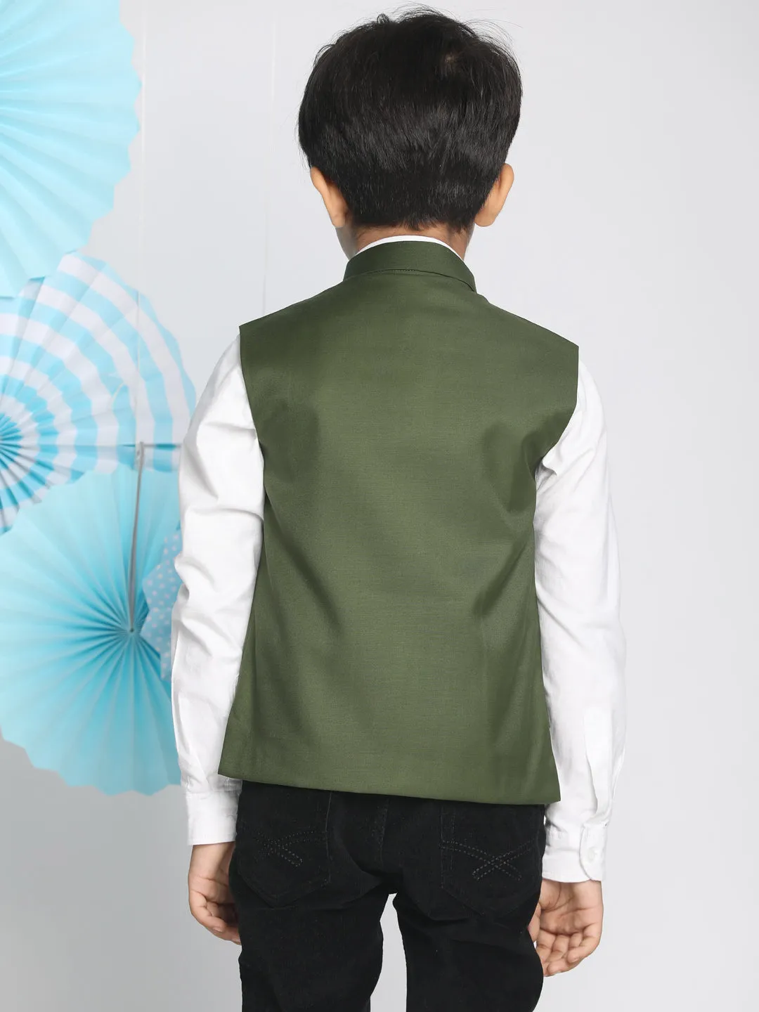 Jashvi Boys Green Solid Satin Nehru Jacket